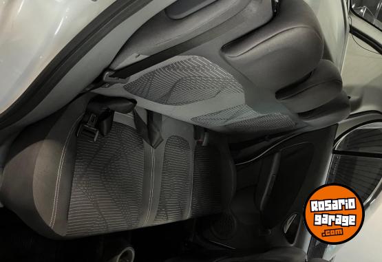 Autos - Fiat Palio Attractive 1.4 2015 Nafta 99600Km - En Venta