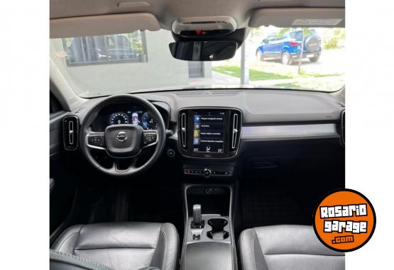 Camionetas - Volvo xc40 t4 awd 2020 Nafta 75000Km - En Venta