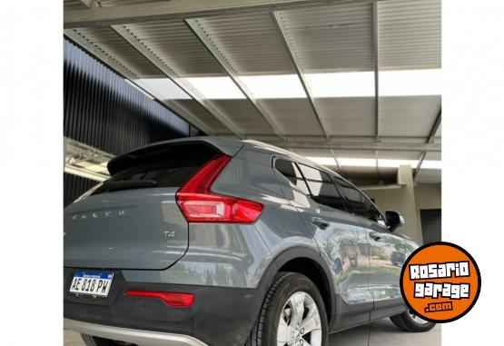 Camionetas - Volvo xc40 t4 awd 2020 Nafta 75000Km - En Venta