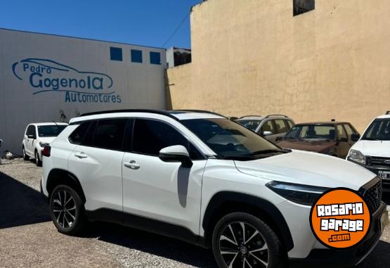 Camionetas - Toyota Cross SEG CVT 2023 Nafta  - En Venta