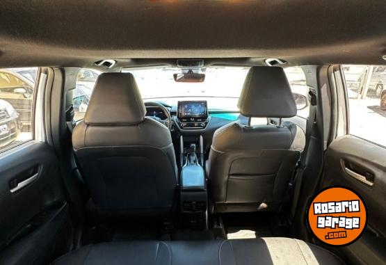 Camionetas - Toyota Cross SEG CVT 2023 Nafta  - En Venta