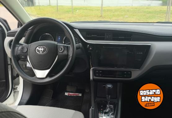 Autos - Toyota COROLLA XEI CVT 2018 Nafta 71000Km - En Venta
