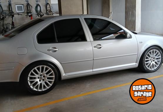 Autos - Volkswagen Bora 2013 Nafta 82000Km - En Venta