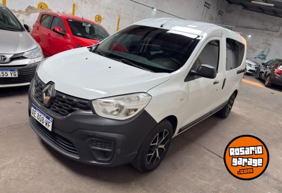 Utilitarios - Renault Kangoo II Express Emotion 2021 GNC 133000Km - En Venta