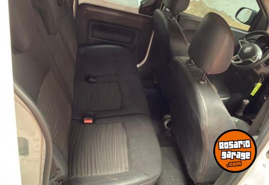 Utilitarios - Renault Kangoo II Express Emotion 2021 GNC 133000Km - En Venta