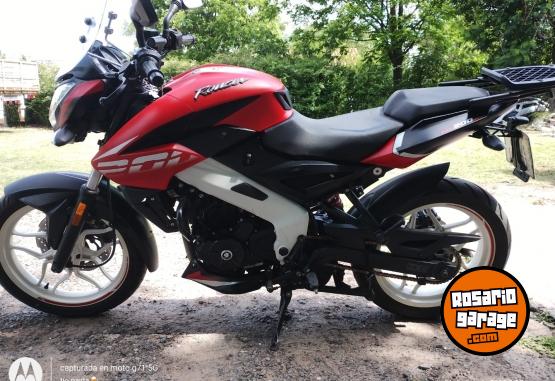 Motos - Bajaj Rouser 2022 Nafta 29000Km - En Venta