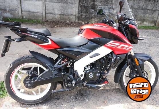 Motos - Bajaj Rouser 2022 Nafta 29000Km - En Venta