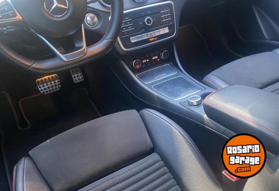 Autos - Mercedes Benz GLA 250 4MATIC 2018 Nafta 59000Km - En Venta