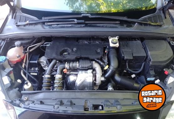 Autos - Peugeot 408 allure ,navegador 2014 Diesel 103000Km - En Venta