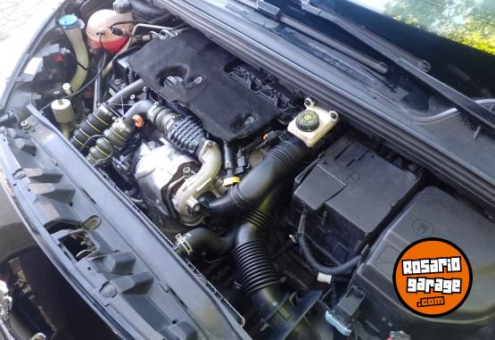 Autos - Peugeot 408 allure ,navegador 2014 Diesel 103000Km - En Venta