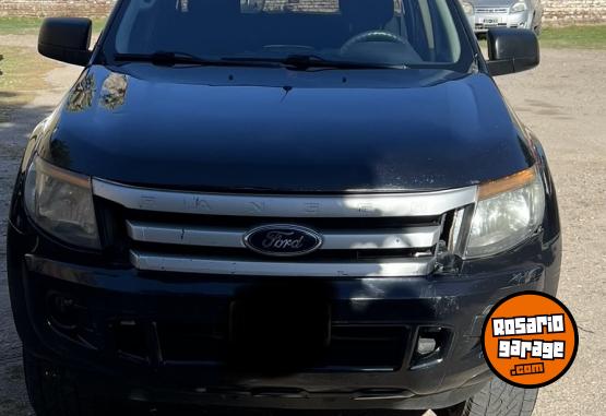 Camionetas - Ford Ranger Xls 3.2 200cv 2015 Diesel 260000Km - En Venta