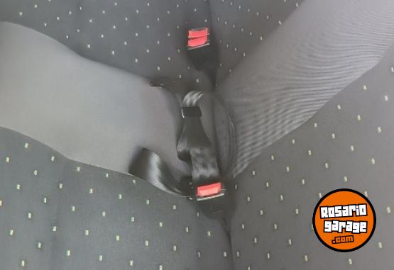 Autos - Volkswagen Polo 2006 GNC 236000Km - En Venta