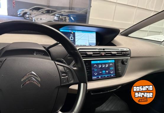 Camionetas - Citroen C4 Picasso Feel Pack 2017 Nafta 90000Km - En Venta