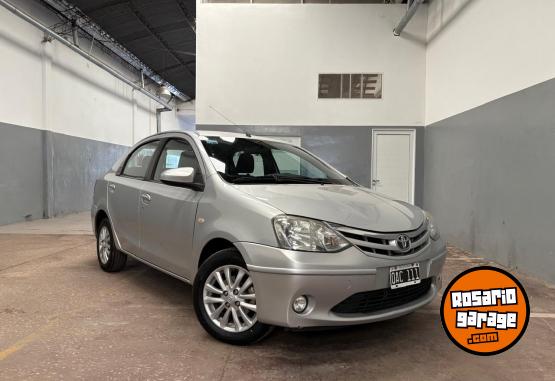 Autos - Toyota Etios Xls 1.5 2014 Nafta 205000Km - En Venta