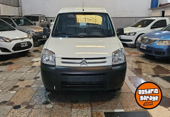 Utilitarios - Citroen Berlingo 2022 Diesel 75000Km - En Venta