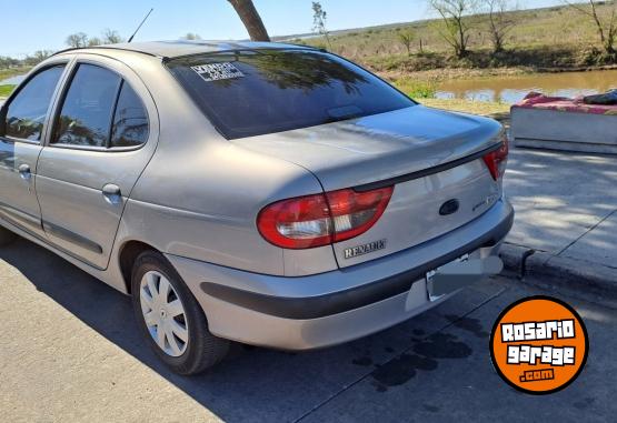 Autos - Renault MEGANE 1.9 DTI PACK PLUS 2009 Diesel 203000Km - En Venta
