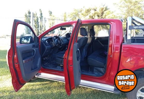 Camionetas - Ford Ranger 3.2 XLS 4x2 2016 Diesel 158000Km - En Venta