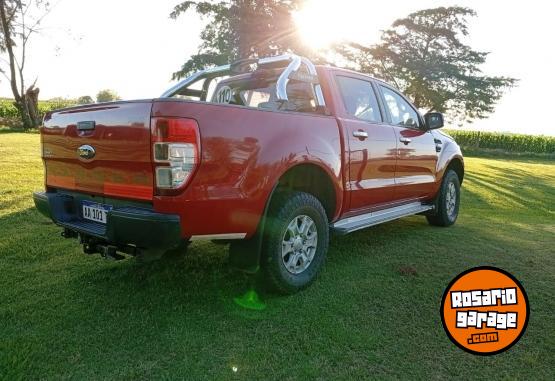 Camionetas - Ford Ranger 3.2 XLS 4x2 2016 Diesel 158000Km - En Venta
