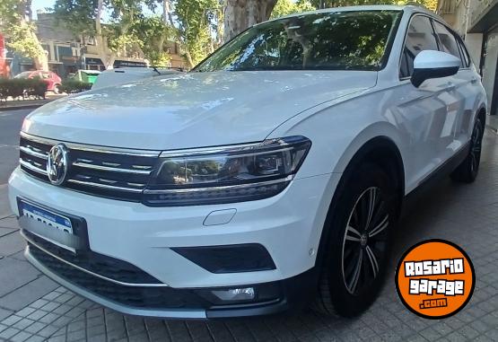 Camionetas - Volkswagen Tiguan 2.0 NO sw4 territo 2019 Nafta 130000Km - En Venta