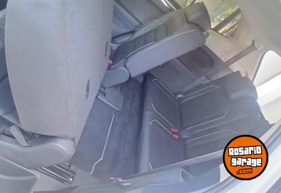 Camionetas - Volkswagen Tiguan 2.0 NO sw4 territo 2019 Nafta 130000Km - En Venta