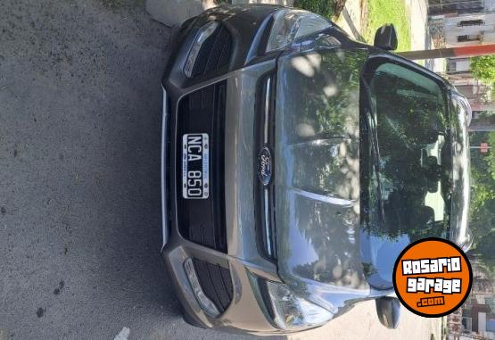 Camionetas - Ford Kuga 2013 Nafta 157000Km - En Venta