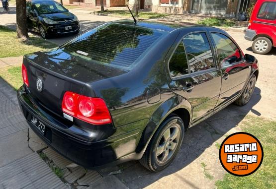 Autos - Volkswagen Bora Trendline 2011 Nafta 142000Km - En Venta