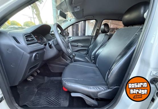 Autos - Volkswagen Gol Trend 2018 Nafta 140000Km - En Venta