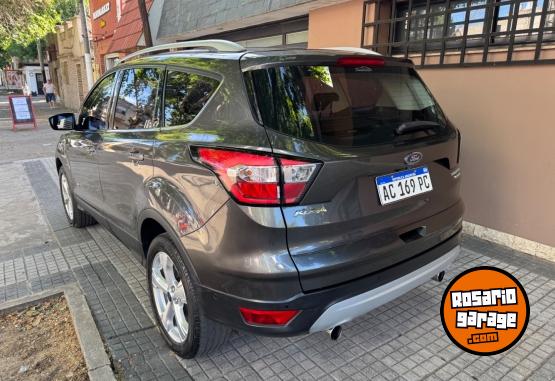 Camionetas - Ford Kuga 2018 Nafta 80000Km - En Venta