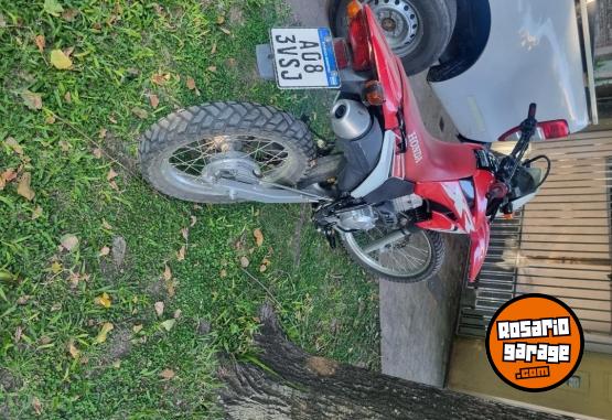 Motos - Honda Tornado 2018 Nafta 7500Km - En Venta