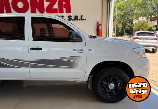Camionetas - Toyota Hilux 2009 Diesel 244000Km - En Venta