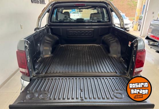 Camionetas - Volkswagen Amarok 2024 Diesel 8900Km - En Venta
