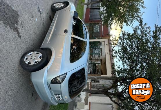 Autos - Chevrolet Chevrolet celta 2011 Nafta 105000Km - En Venta