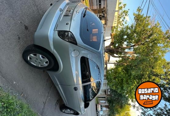 Autos - Chevrolet Chevrolet celta 2011 Nafta 105000Km - En Venta