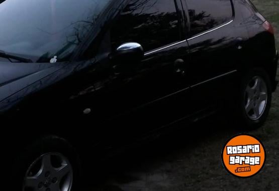 Autos - Peugeot 206 2005 Diesel 250000Km - En Venta
