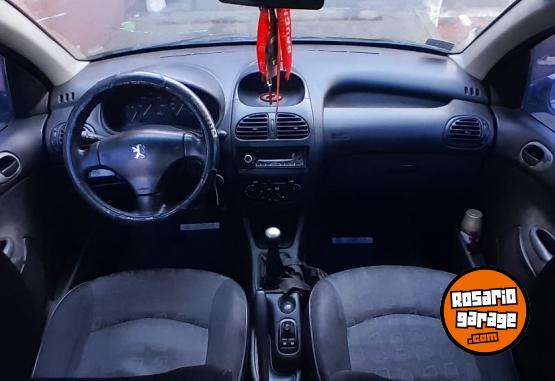 Autos - Peugeot 206 2005 Diesel 250000Km - En Venta