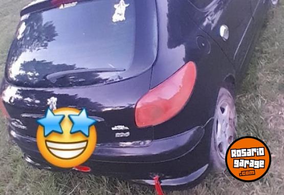 Autos - Peugeot 206 2005 Diesel 250000Km - En Venta