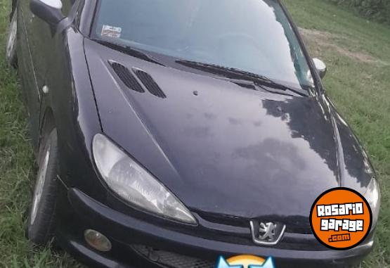 Autos - Peugeot 206 2005 Diesel 250000Km - En Venta