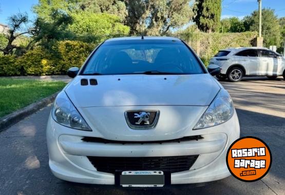 Autos - Peugeot 207 compact XS 1.4 2014 Nafta 86800Km - En Venta
