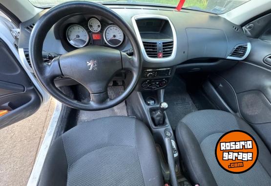 Autos - Peugeot 207 compact XS 1.4 2014 Nafta 86800Km - En Venta