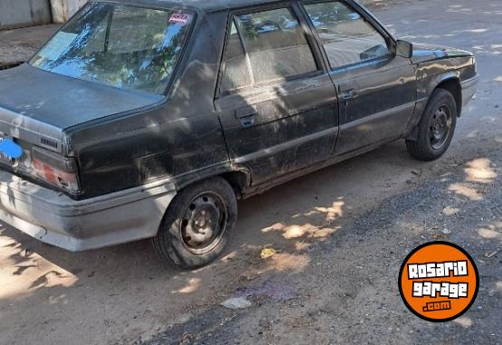 Autos - Renault Renault 9 1996 GNC 100000Km - En Venta