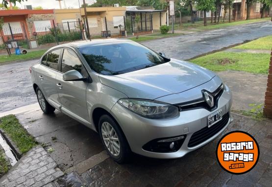 Autos - Renault Fluence 2015 Nafta 215000Km - En Venta