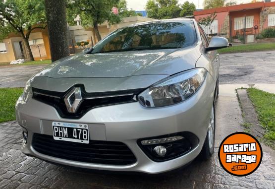 Autos - Renault Fluence 2015 Nafta 215000Km - En Venta