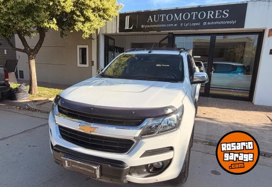 Camionetas - Chevrolet S10 High Country 2017 Diesel 135000Km - En Venta