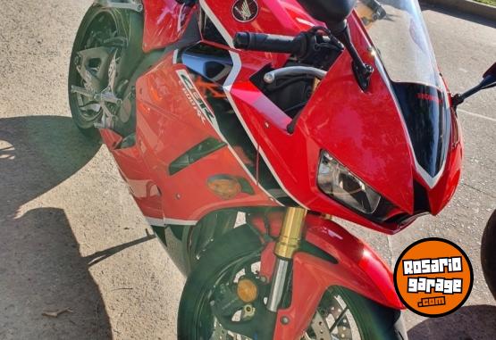 Motos - Honda CBR 600 2017 Nafta 9700Km - En Venta