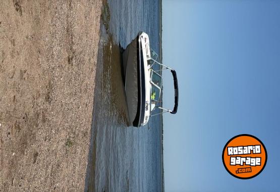 Embarcaciones - Quick Silver 555 Evinrude E-tec 130 hp - En Venta