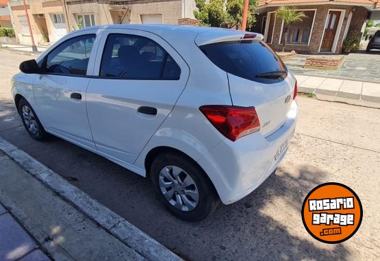 Autos - Chevrolet Onix Joy 2020 Nafta 36000Km - En Venta