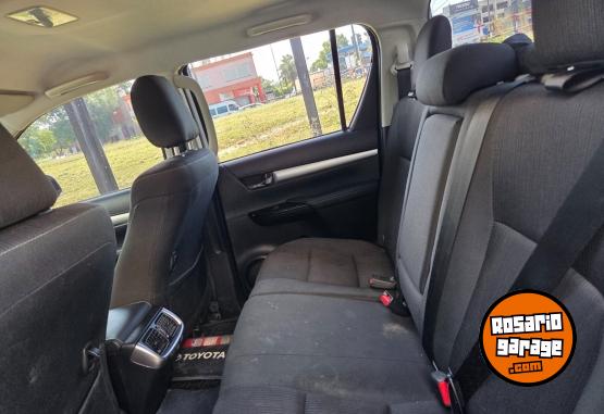 Camionetas - Toyota Hilux 2022 Diesel 93000Km - En Venta