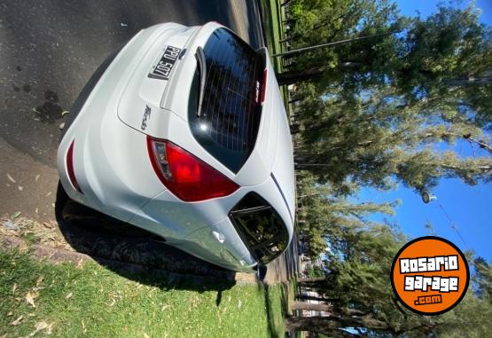 Autos - Ford Fiesta Kinetic SE 2016 Nafta 70000Km - En Venta