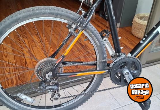 Deportes - BICICLETA TREK RODADO 26 USADA TALLE L COMO NUEVA COLOR NEGRO - En Venta