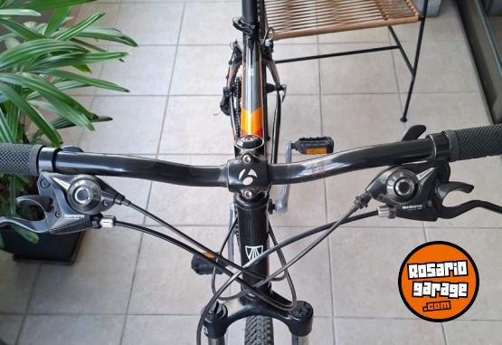 Deportes - BICICLETA TREK RODADO 26 USADA TALLE L COMO NUEVA COLOR NEGRO - En Venta